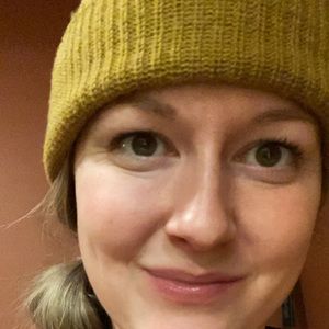 Meet your Posher, Cari